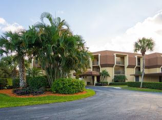 5188 Woodland Lakes Dr APT 335, Palm Beach Gardens, FL 33418