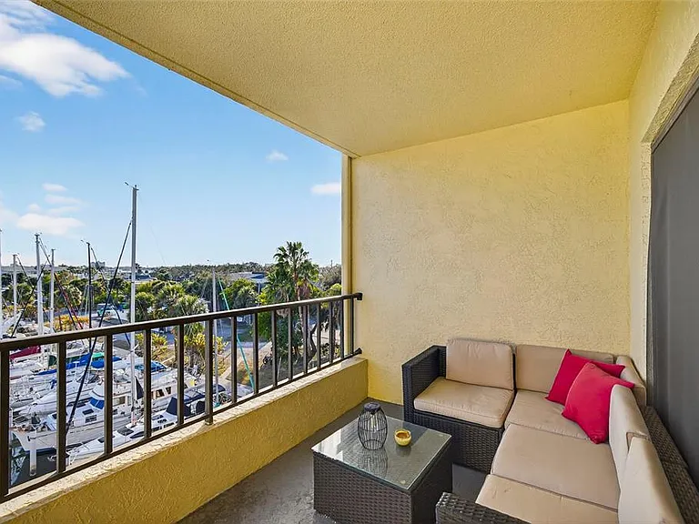 1750 Harbor Pl S #303 — Photo 14
