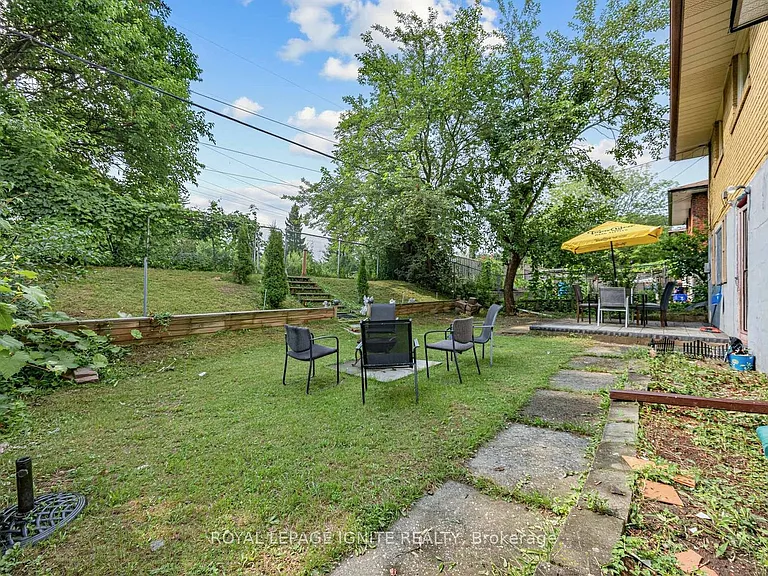 61 Jarwick Dr #BASEMENT — Photo 27