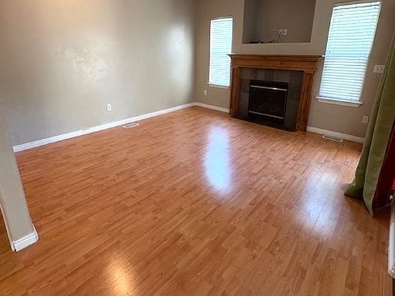 4th image of 874 E Red Sage Ln