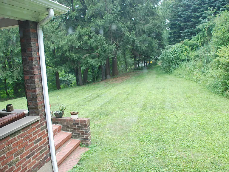 311 Redgate Rd — Photo 18