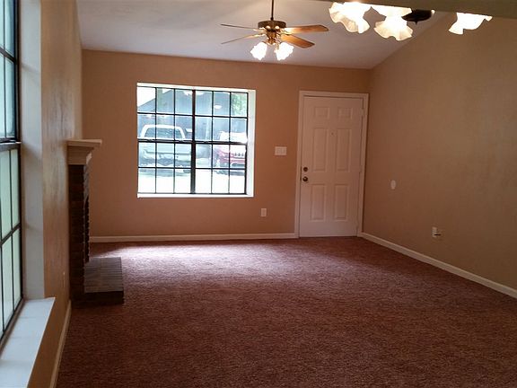 3rd image of 1201 Brafforton Dr