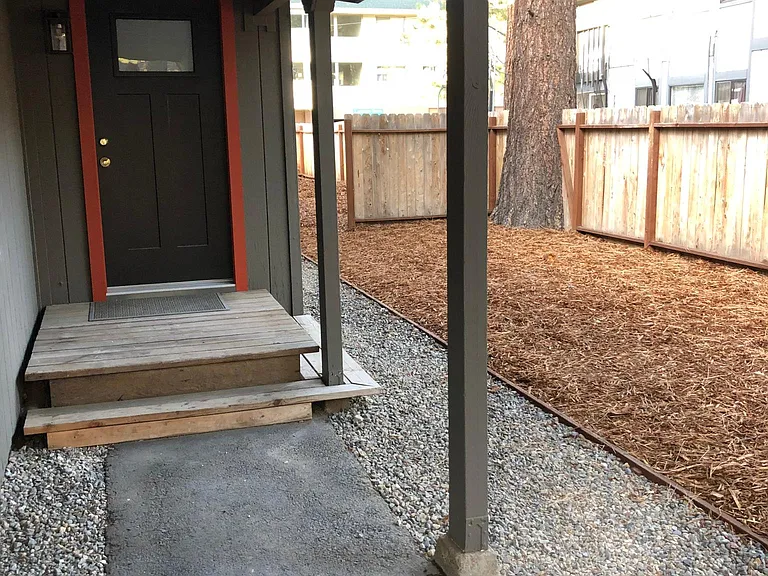 3345 Treehaven Dr — Photo 3