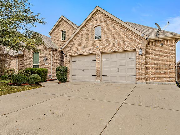 2nd image of 1026 Longhill Way