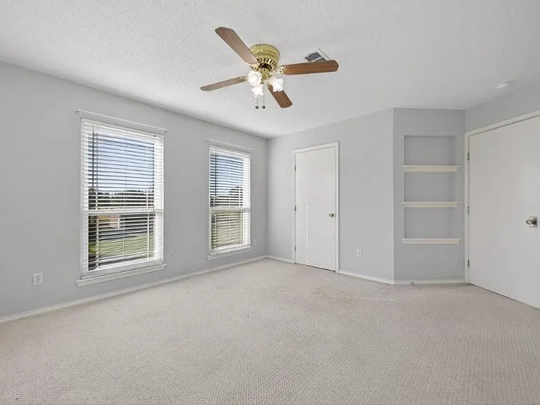 6610 Sprigg St — Photo 30