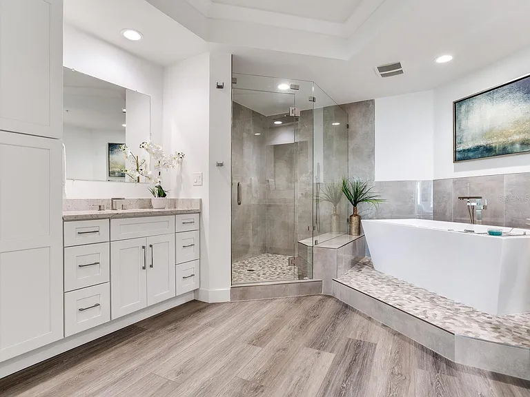 15208 Gulf Blvd #408 — Photo 11