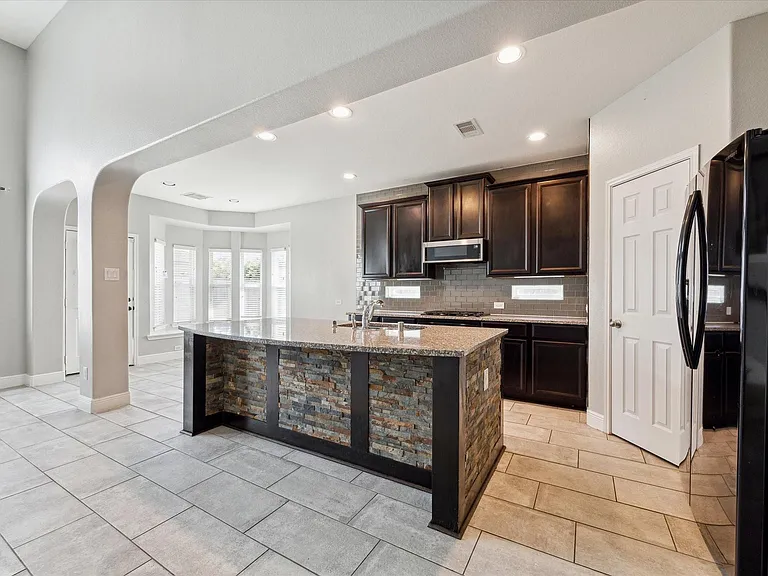 6159 Flint Ct — Photo 10