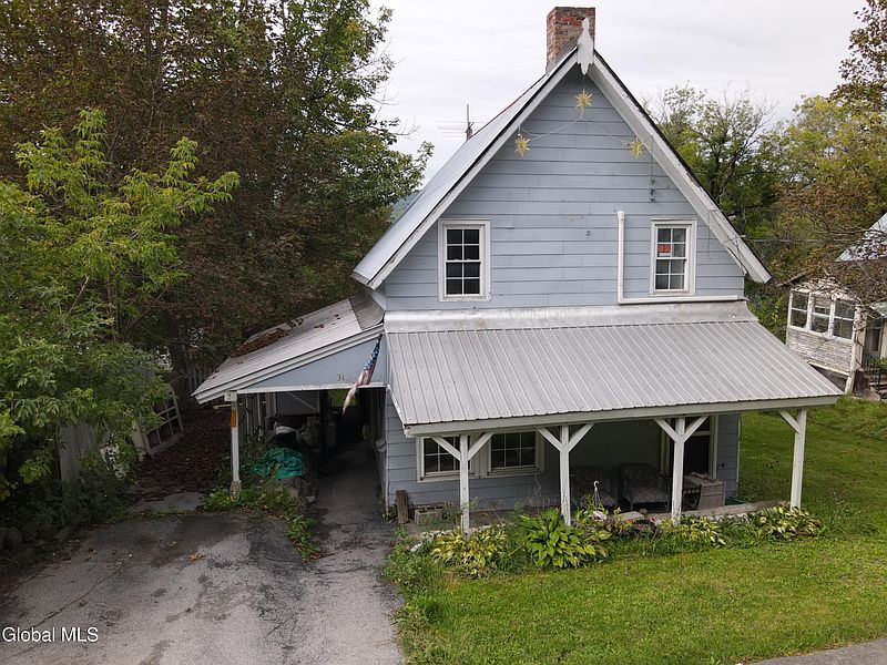 3rd image of 31 Mountain Street