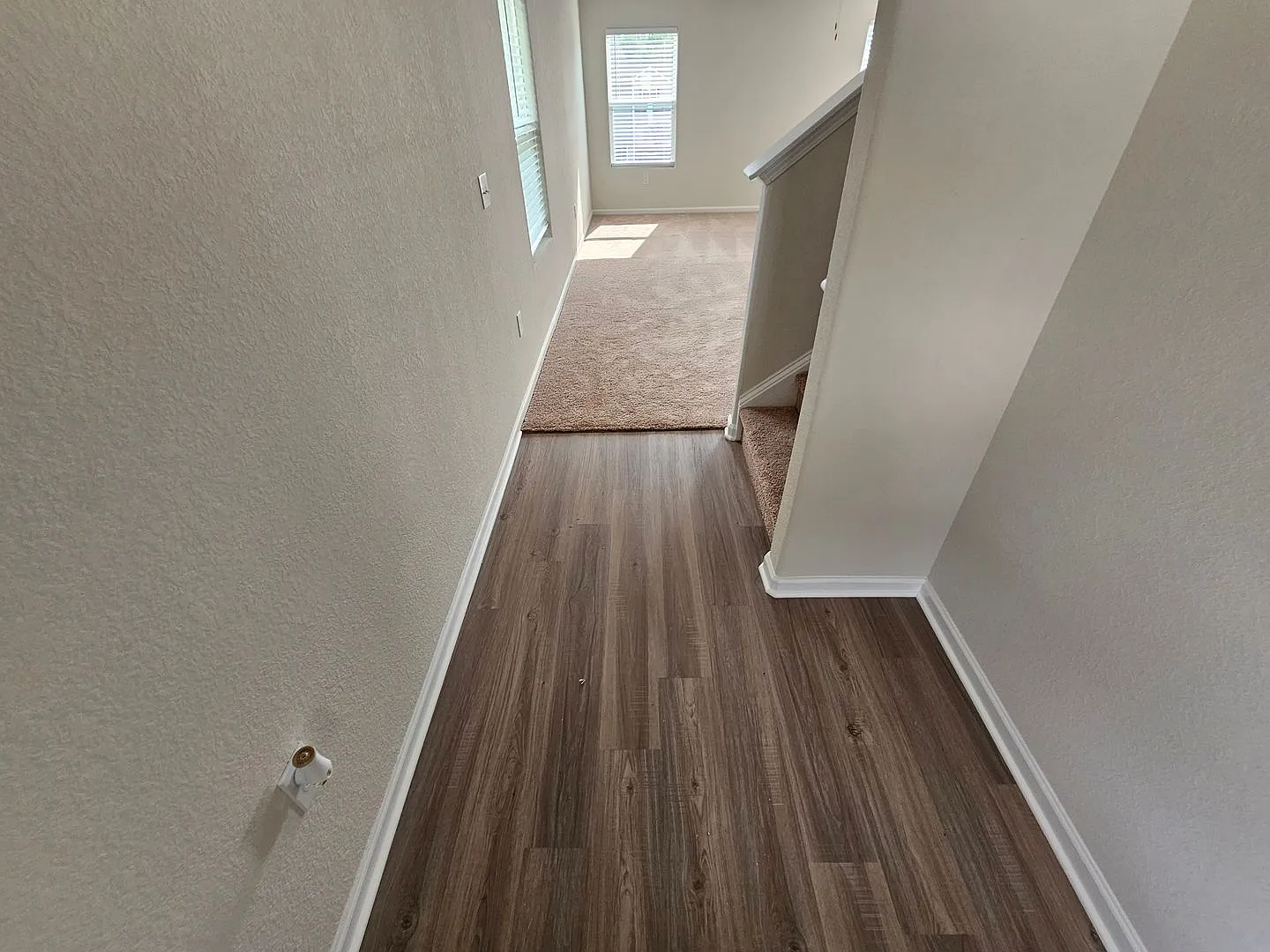 Like New 3BR Home Minutes from the Airport — Photo 3