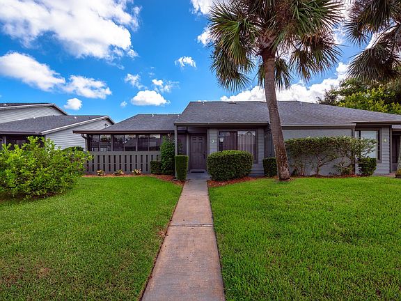 2nd image of 190 Limewood Pl #C