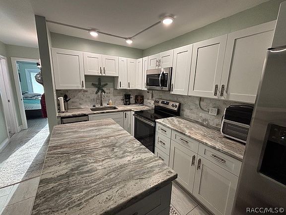 2nd image of 41 Beach Lane # Fl Ground