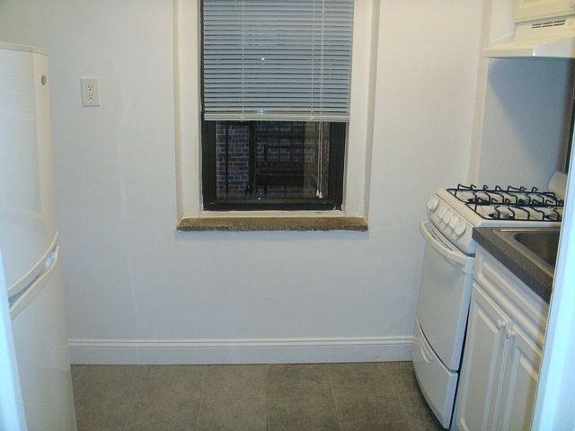 2nd image of 17505 Wexford Ter APT 3G
