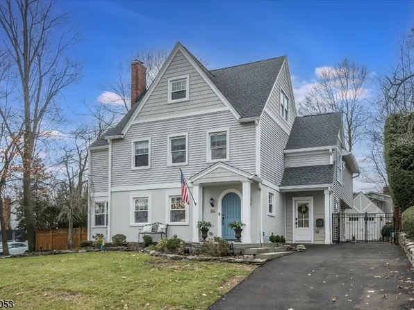 84 Berkeley Pl, Glen Rock Boro, NJ 07452