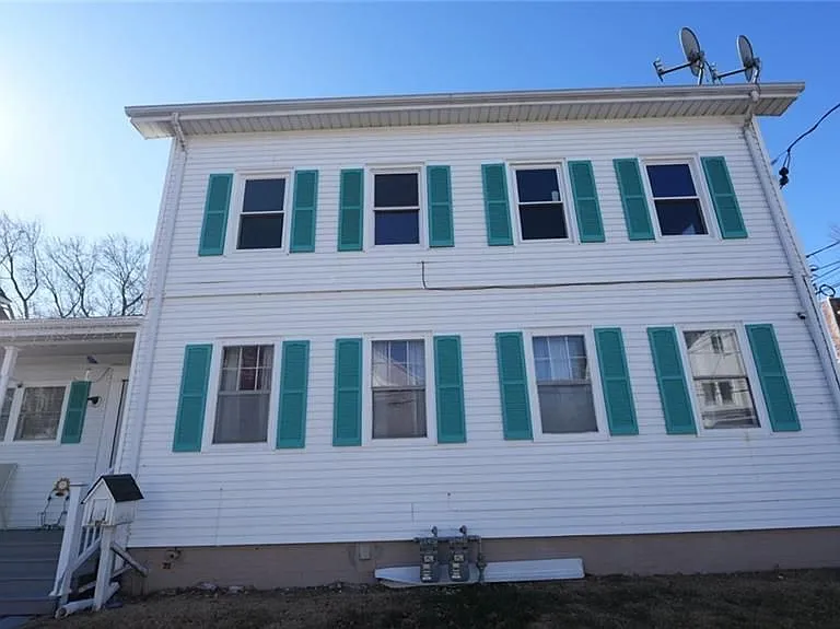 74 Hawes St #2 — Photo 13