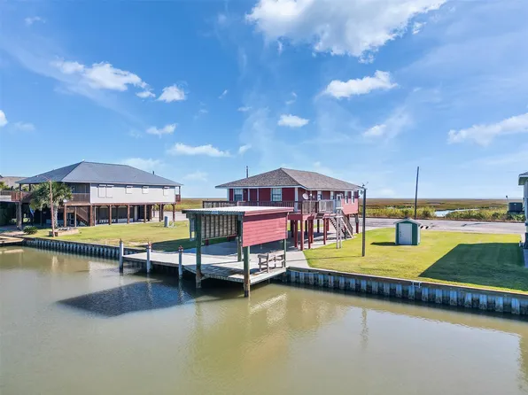 4062 Fm 2031 Beach Rd, Matagorda, TX 77457