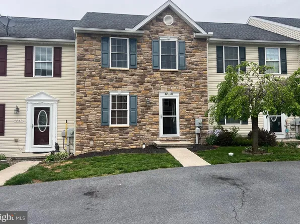 8851 Hillside Way, Waynesboro, PA 17268