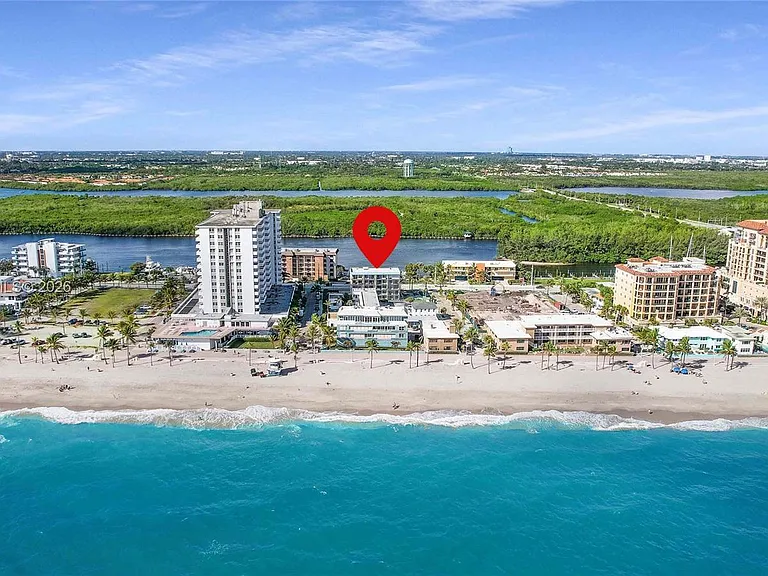 3215 N Ocean Dr #301 — Photo 23