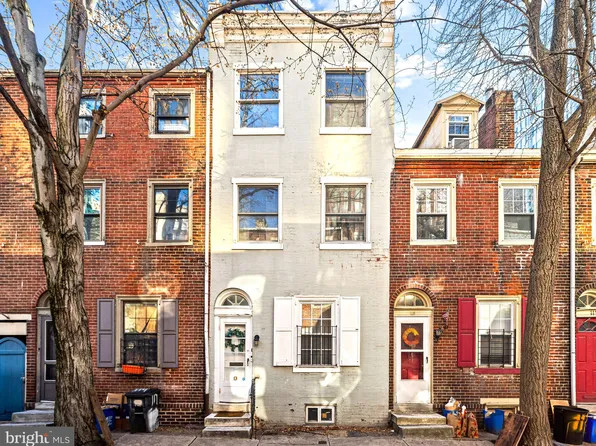 115 N Mole St, Philadelphia, PA 19102