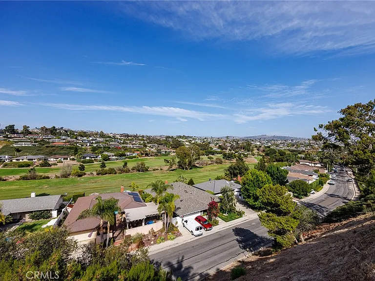 228 Del Gado Rd — Photo 29