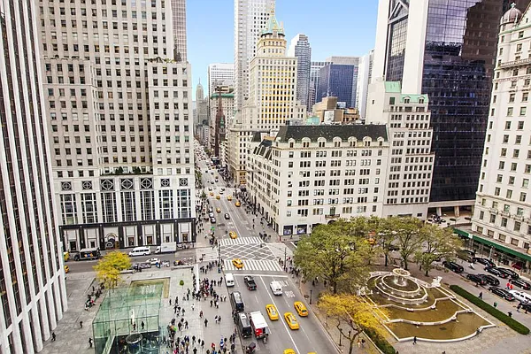 Sold by Corcoran | media 21