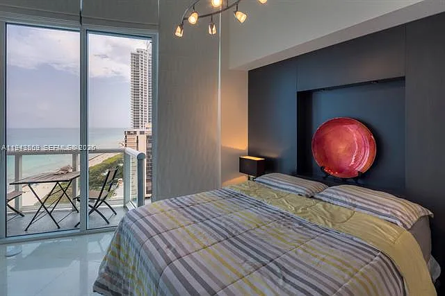6515 Collins Ave #1804 — Photo 10