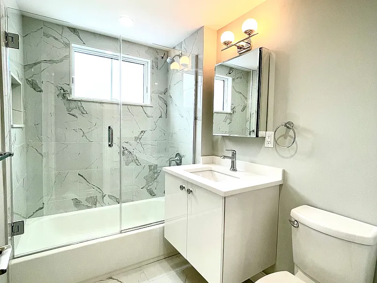 38 Saunders St #38 — Photo 3