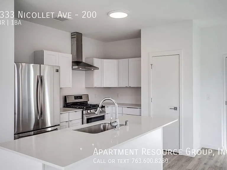3333 Nicollet Ave S #200 — Photo 4