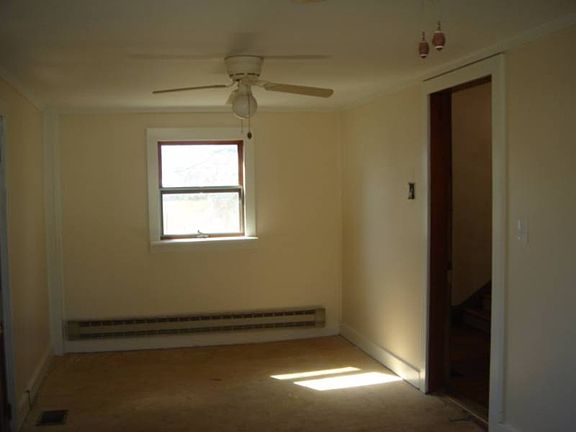 3rd image of 9 Park Ave