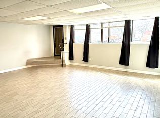 5500 W Division St #Ll, Chicago, IL 60651