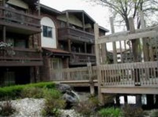 14011 James Dr APT 606, Crestwood, IL 60445