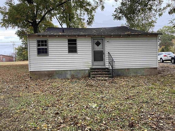 3rd image of 807 Hatchie St