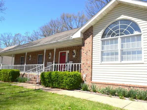 1903 Kody Drive, West Plains, MO 65775