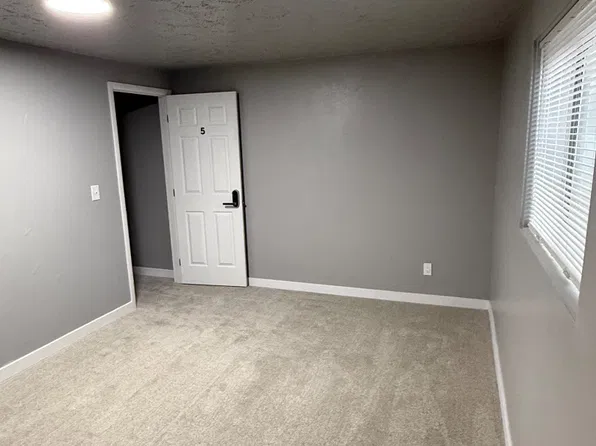 750 S Queens Guard Way, Boise, ID