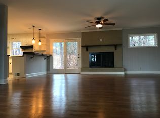 7997 Hickory Flat Hwy, Woodstock, GA