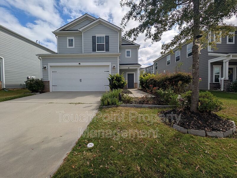 1st image of 2716 Arbor Loop Dr