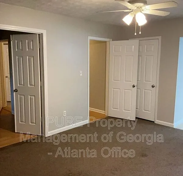 3227 Stonewall Dr NW — Photo 22