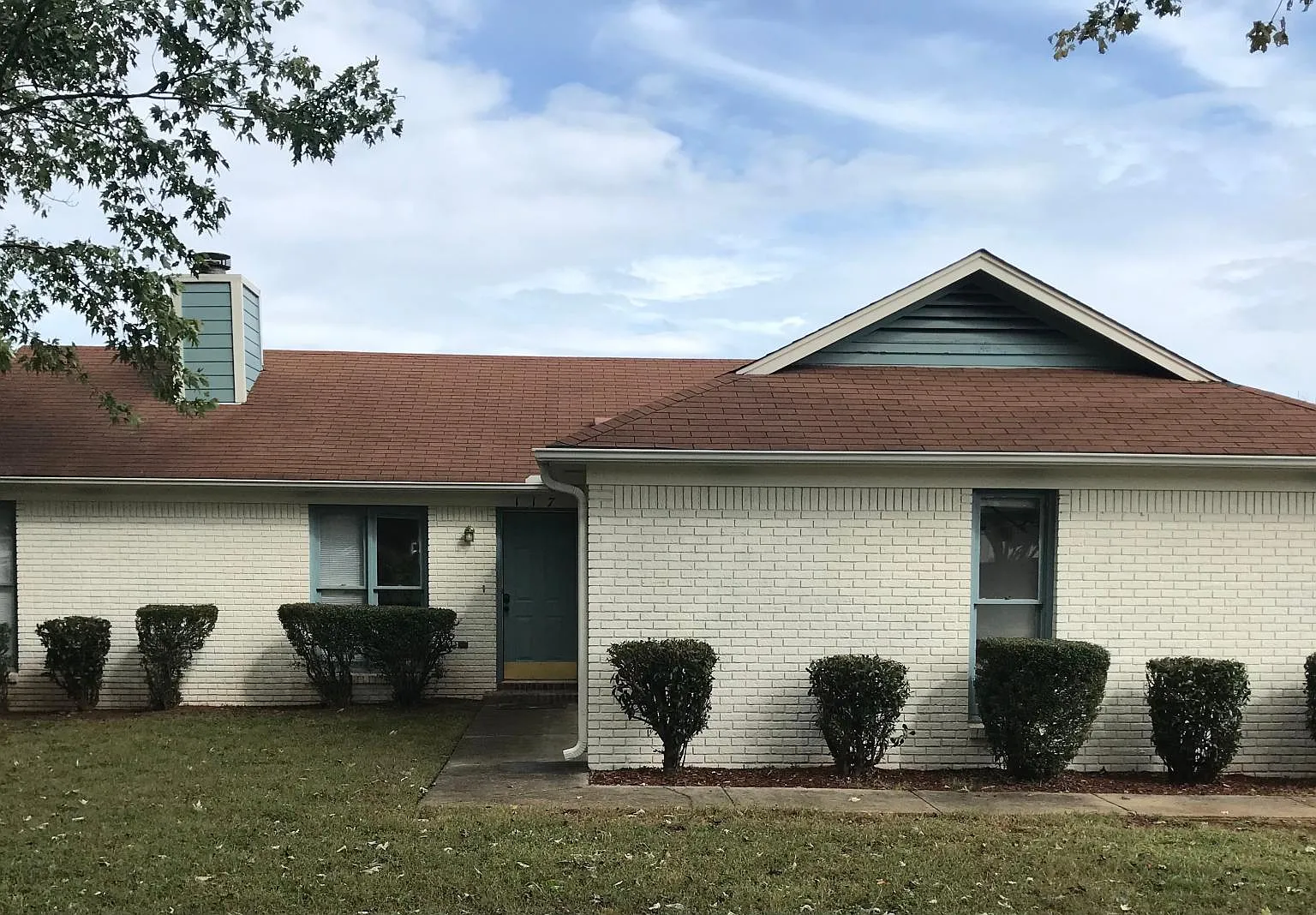 117 Lewis Ln — Photo 1