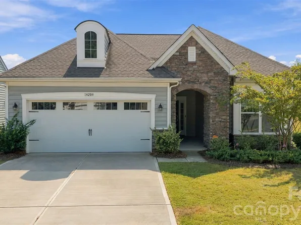 14204 Southbridge Forest Dr, Charlotte, NC 28273