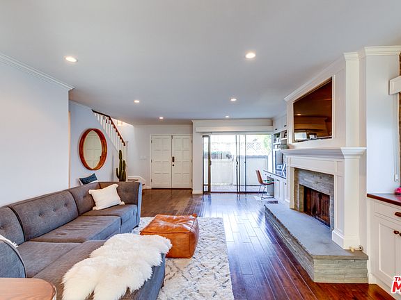 5th image of 812 16th St Unit 1
