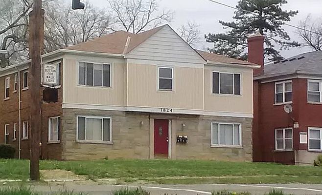 2nd image of 1824 Losantiville Ave APT 1