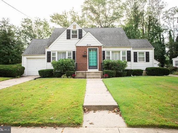 7 Webster Ave, Cherry Hill, NJ 08002