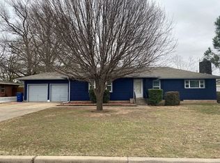 1210 N Grand Blvd, Duncan, OK 73533
