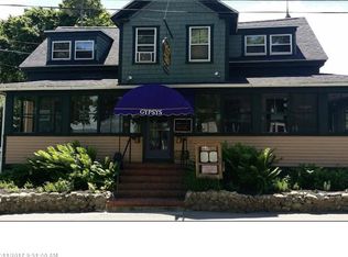 30 Shore Rd, Cape Neddick, ME 03907