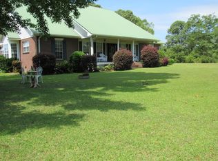 1335 Barth Rd, Poplarville, MS 39470