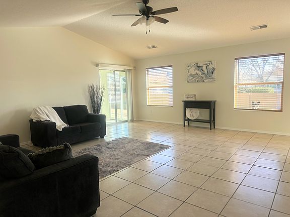 5th image of 9001 Seaside Rd NW