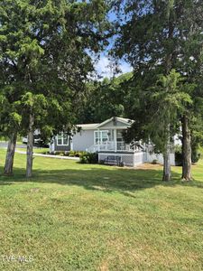 540 Mulberry Dr, Bluff City, TN, 37618