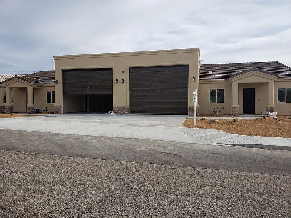 1st image of 2780 Palisades Dr