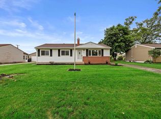 2327 Butlin Dr, Beloit, WI 53511