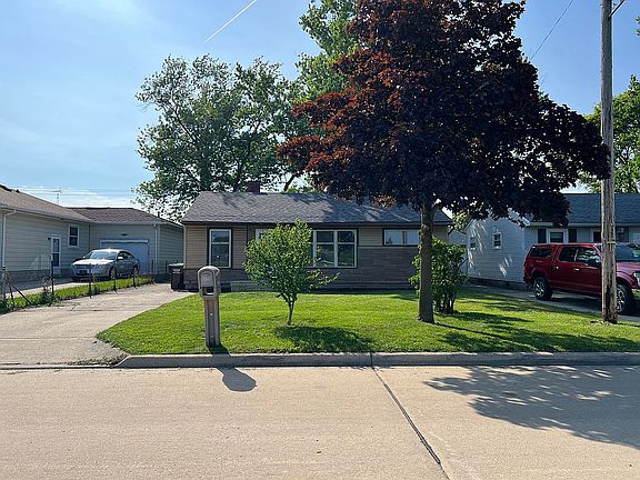 2nd image of 1129 Huber Dr