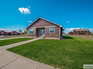 564 Palisade Trl, Driggs, ID 83422